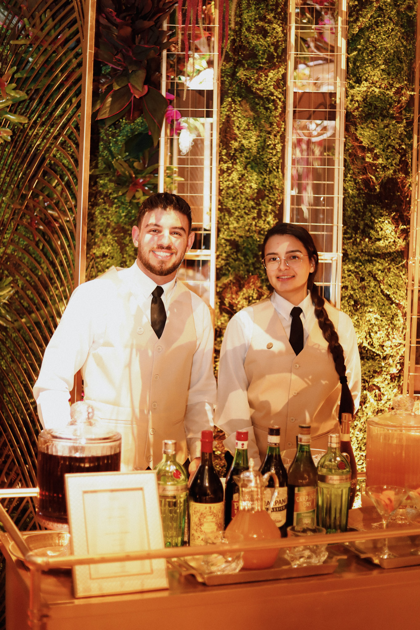 Equipe Dudu Drinks pronta para o serviço