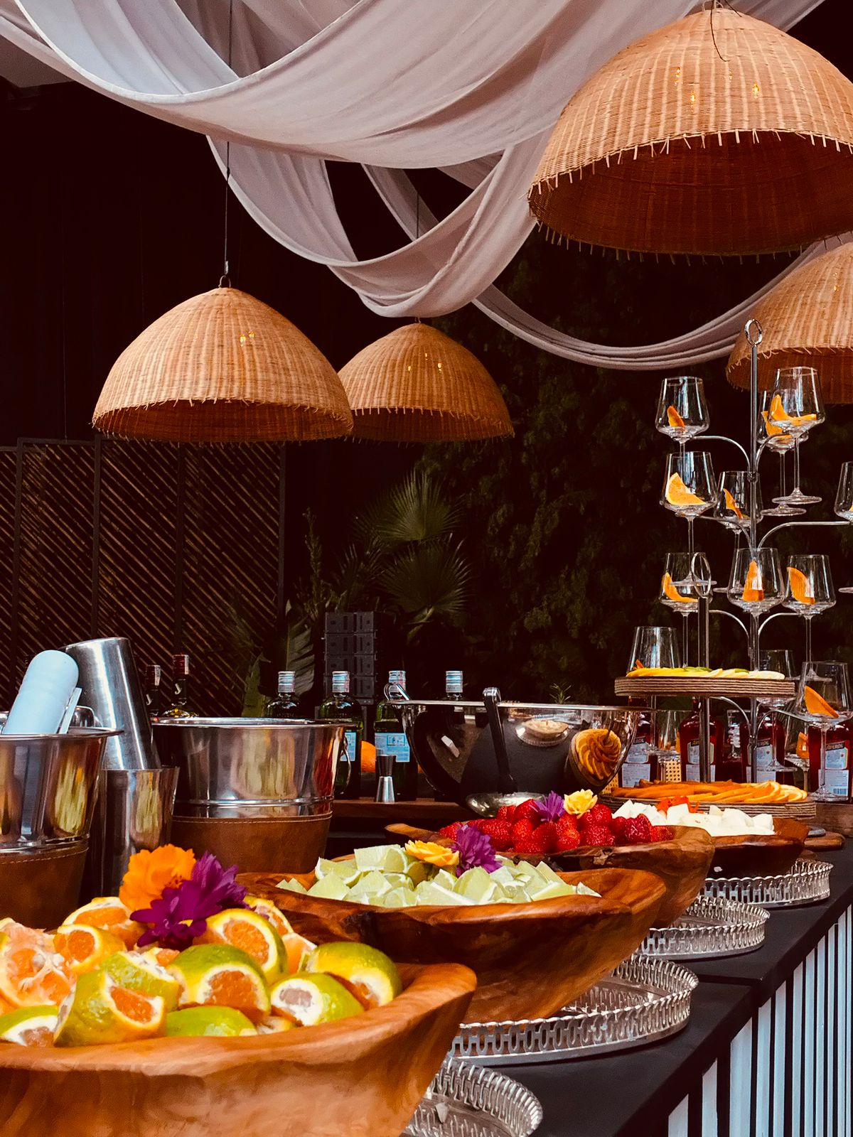 Bar externo preparado para evento particular